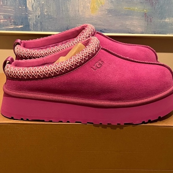 Ugg Tazz sold out color NWB - Picture 1 of 5